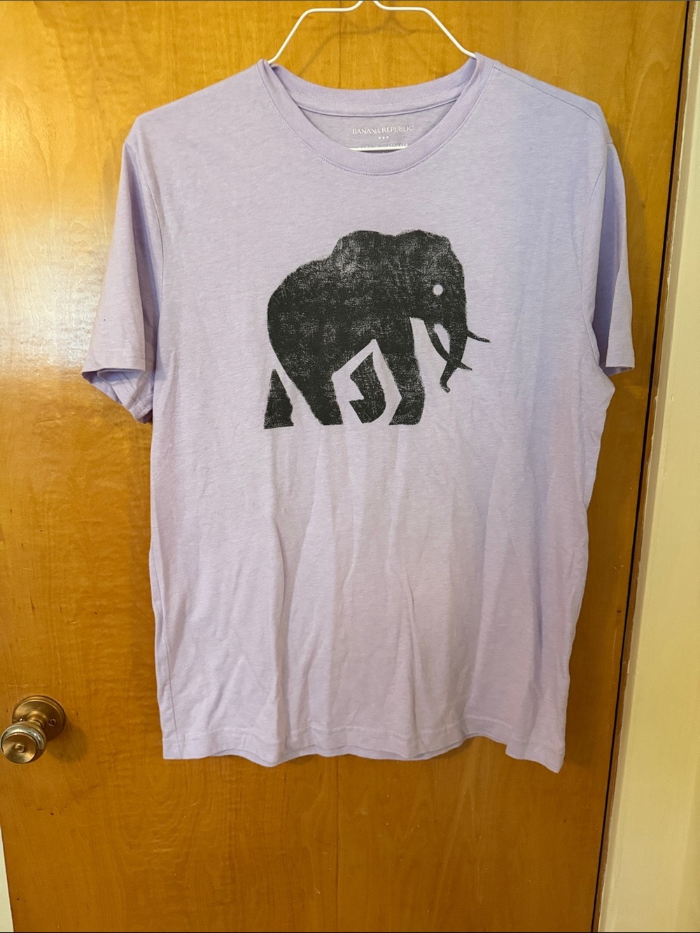 Banana Republic Light Purple Tee with Dark Gray Elephant